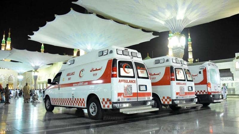 آخر ابداعات السعودية..الحج على متن سيارة إسعاف