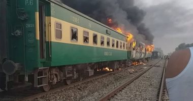 عشرات القتلى في "قطار باكستان"بسبب وجبة إفطار