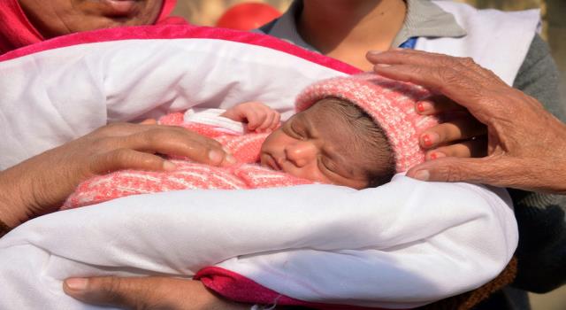 الهند..ارتفاع نسبة "وأد الإناث" و إجهاض النساء الحوامل بالإناث