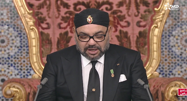 الملك يؤكد على وجاهة المبادرة المغربية للحكم الذاتي سياسيا وديبلوماسيا