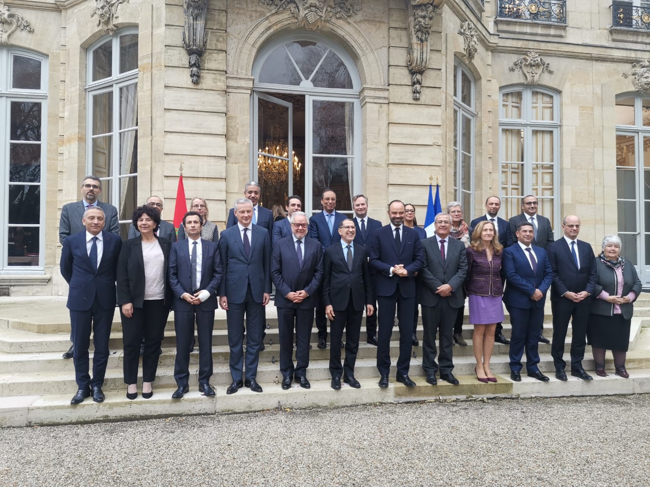 رئيس الحكومة: علاقتنا مع فرنسا يطبعها الصداقة والتعاون والاحترام المتبادل