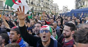 استمرار المظاهرات الطلابية في الجزائر
