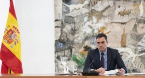 رئيس وزراء إسبانيا يعلن أن بلاده ستمدد إجراءات العزل لأسبوعين