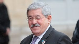 وفاة محامي وشقيق رئيس الحكومة الجزائرية