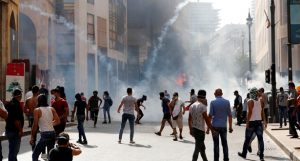 مظاهرات عنيفة في محيط البرلمان اللبناني