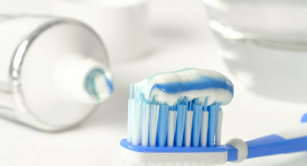 بعد سنوات من الاستعمال الخاطئ.. كيف نستخدم معجون الأسنان؟