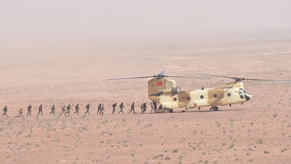 الجيش المغربي ينتظر الضوء الأخضر وقيادات عسكرية تتحرك الى الكركرات..فهل دقت ساعة الصفر؟