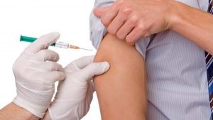وزارة الصحة تدعو حاملي "راميد" والمسنين إلى التطعيم المجاني ضد الأنفلونزا