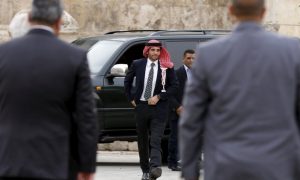 اعتقالات في الأردن طالت شخصيات بارزة ضمنهم الأمير حمزة.. وأنباء عن احتجازه