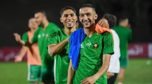 زياش و حكيمي مهددان بالحرمان من المشاركة مع المنتخب الوطني