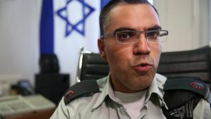 حماس تتسبب في ورطة لـ "أفيخاي أدرعي" المتحدث بإسم الجيش الإسرائيلي