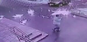 شاهد مطر النار في روسيا .. فيديو مرعب