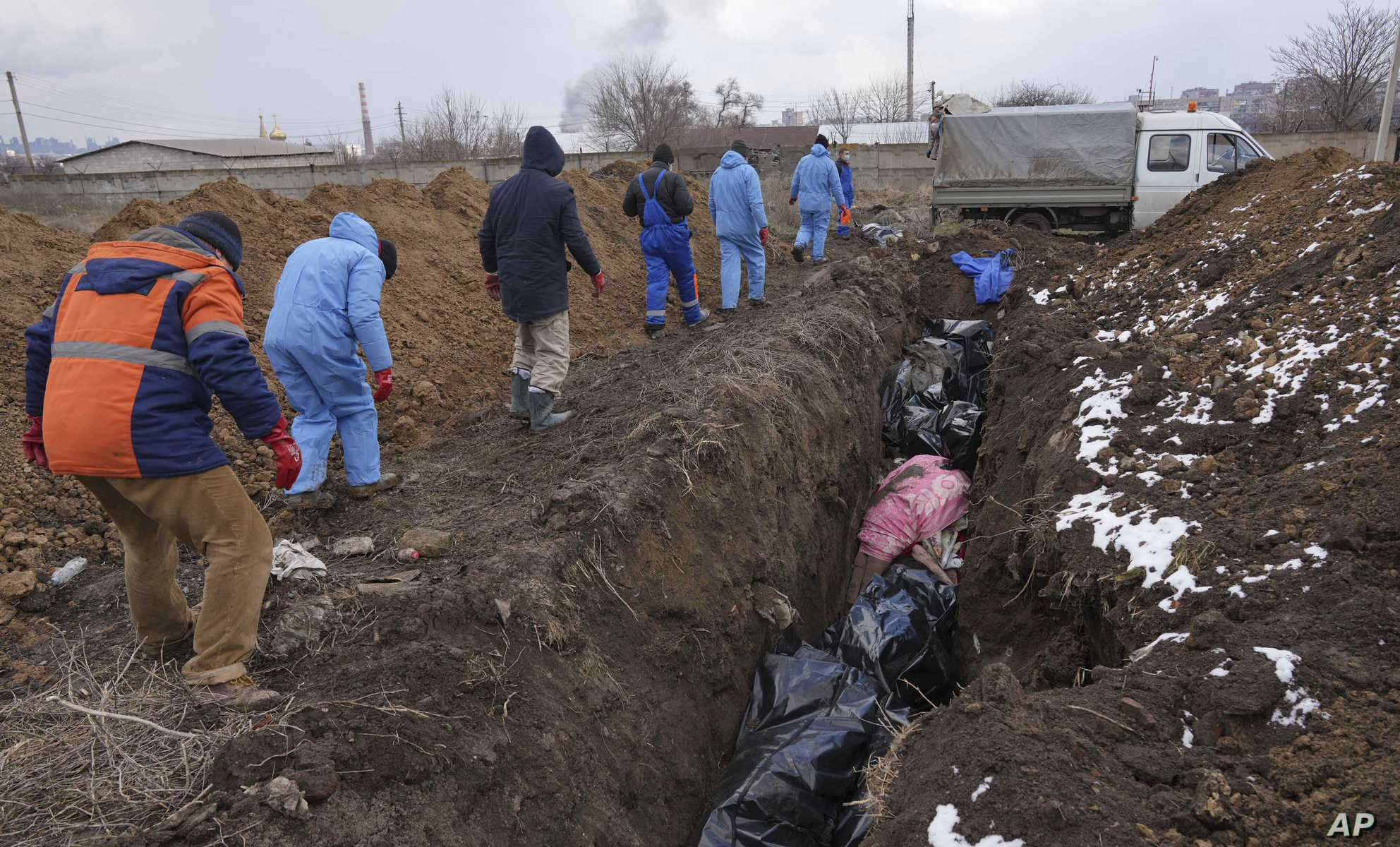 الجثث اوكرانيا