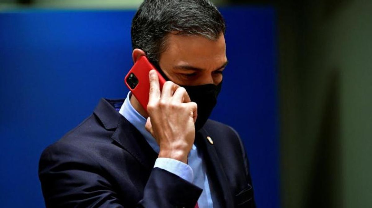 التجسس على هاتف رئيس الحكومة