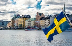 سويدية حرق المصحف الشرف السويد