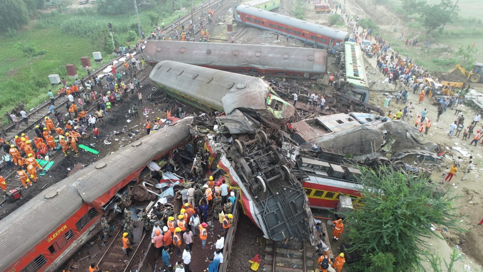 ارتفاع حصيلة ضحايا اصطدام قطارات بالهند إلى 288 وفاة وأزيد من 900 جريح