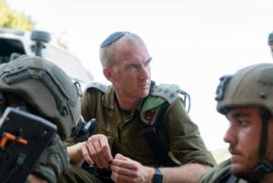يوناتان شتاينبرغ عقيد إسرائيلي