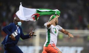 مشجعين جزائريين