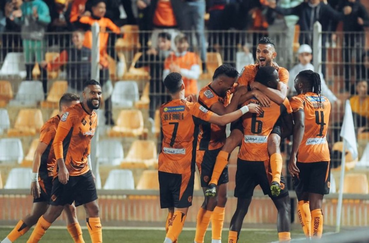 نهضة بركان يحجز مقعده في ثمن نهائي كأس العرش وسط إعتراض جماهير طنجة