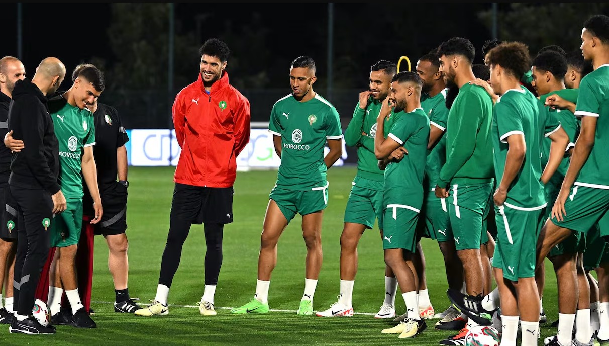 موهبة كروية تجاهل نداء المنتخب المغربي سابقا ليعلن التوبة لاحقا بعد تجاهله من قبل المنتخب الهولندي