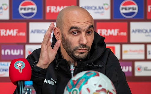 “أنفاس وليد الركراكي تعود”.. رباعي دفاعي بارز ينعش آمال المغرب قبل “كان 2025”